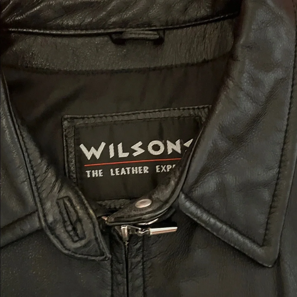 Wilson Women's Classic Black Leather Jacket - Picture 2 of 3